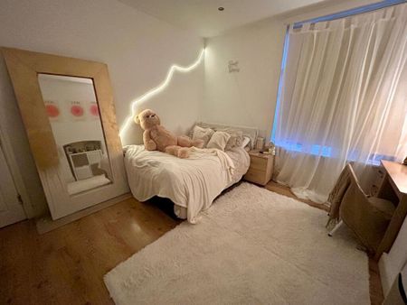 5 bedroom terraced house to rent - Photo 5