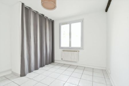 Location Appartement 4 pièces 75m² VALENCE 26000 - Photo 5