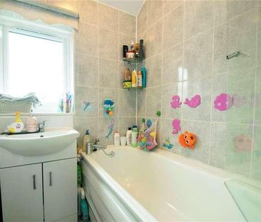 Ripley Close, Langley, Berkshire, SL3 - Photo 6