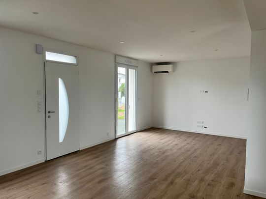 Location Maison 6 pièces 112m² ST MARS DU DESERT 44850 - Photo 1