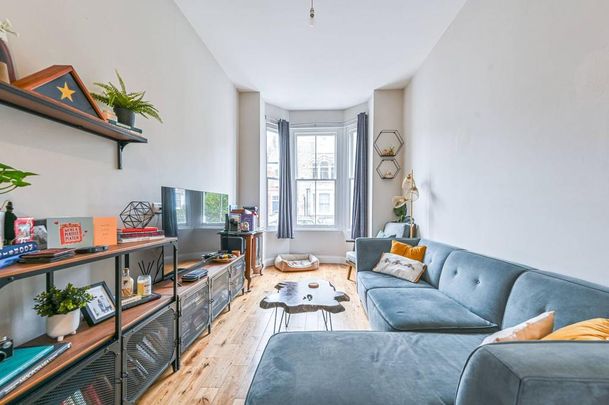 2 bedroom flat to rent - Photo 1