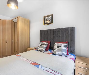 Aldersgate Street, London, EC1A 4JE - Photo 5