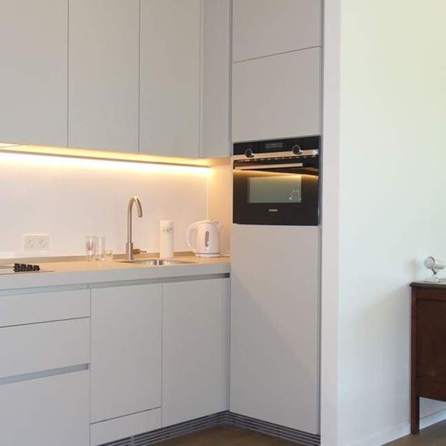 Appartement te huur in Antwerpen voor € 1.050 met 1 slaapkamer - Photo 1