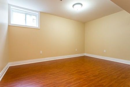 For Lease - 77 Sundance Crescent Unit# Basement, Toronto, Ontario - Photo 2