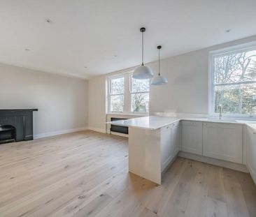 3 bedroom apartment to rent - Photo 4