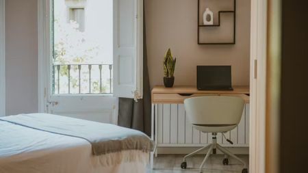 Carrer de Mallorca, Barcelona, Catalonia 08037 - Photo 2