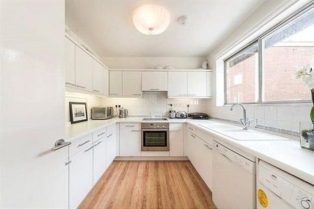 3 bedroom terraced house to rent - Photo 3