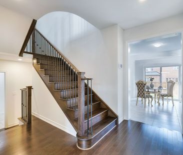 For Lease - 15 Douglas Kemp Crescent Unit# MAIN & UPPER, Clarington... - Photo 1