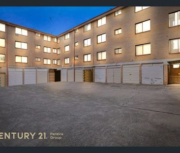 Affordable & Convenient Apartment Living - Photo 4