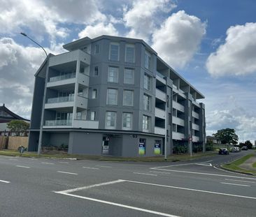 Unit 2B, 63 Kestev Drive, Flat Bush, Auckland - Photo 3