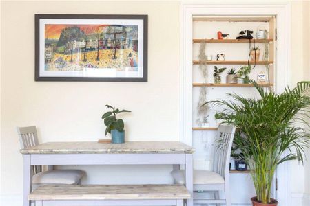 3 bedroom apartment to rent - Photo 4