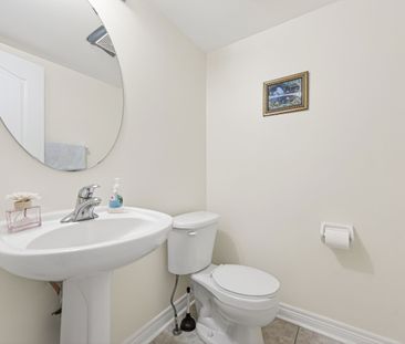 For Lease - 3099 Highbourne Crescent, Oakville, Ontario - Photo 5