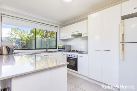 8/25 Mort Street, Shortland, NSW 2307 - Photo 5