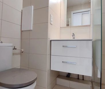 Location Appartement 1 pièce 25m² CANNES 06150 - Photo 4