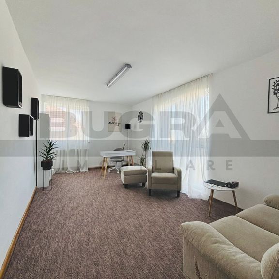 Casa individuala 450 mp, teren 1500 mp, 10 locuri parcare... - Fotografie 1