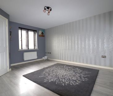 3 bedroom semi-detached house to rent - Photo 4