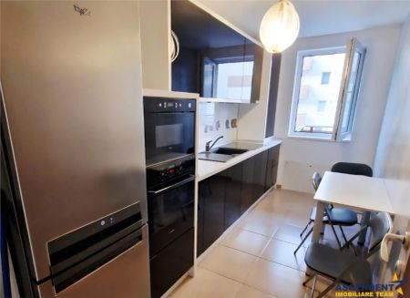 Apartament doua camere, structura decomandata, Urban Tractorul, Brasov - Fotografie 5