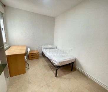 Piso de alquiler en Calle Cid, Carmelitas - Photo 3