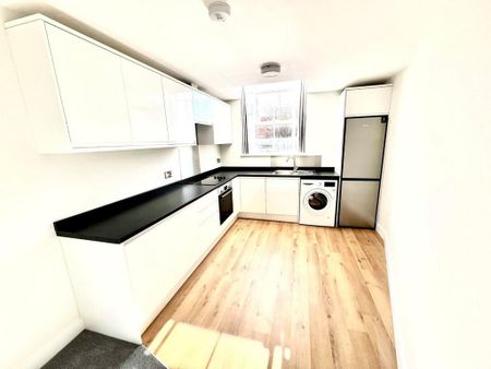 2 bedroom flat to rent - Photo 5