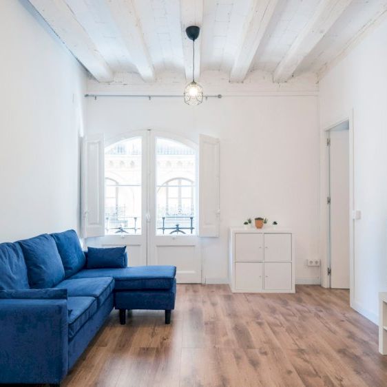 Bright double room in the heart of Barcelona - Photo 1