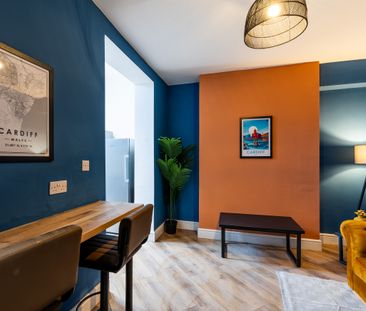 Co-living house, 3 minute stroll to UHW Room 3 - Photo 4