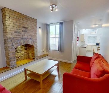 5 bedroom house to rent - Photo 2