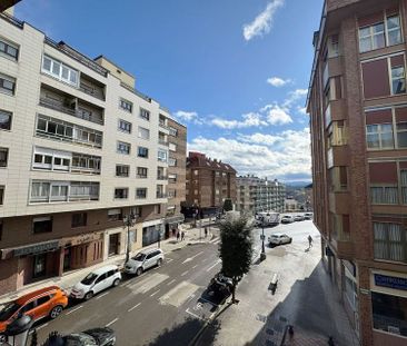 Alquiler de piso en CL Joaquin Villa Cañal - Photo 4