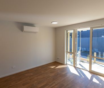 Brand new 1-bedroom apartment on George St - Photo 5