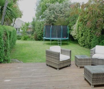 Lovely 3 bedroom family home! - Photo 2