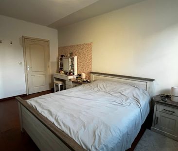 Appartement met 1 slaapkamer in hartje Kortrijk. - Foto 3