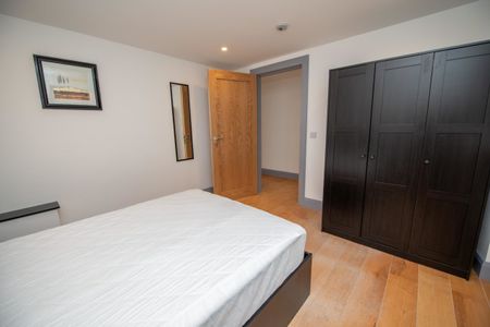 6 Cathedral Court, 26/28 Upper Main Street, Letterkenny, Co. Donegal - Photo 4