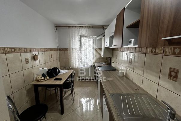 Chirie apartament 4 camere Strada Parcalabului - Photo 1