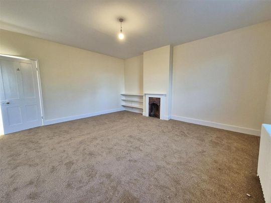 4 bedroom house to rent - Photo 1