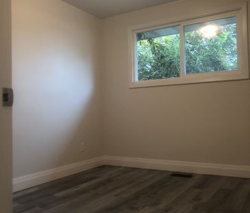 For Lease - 38 Loyalist Drive Unit# Upper, Hamilton, Ontario - Photo 3