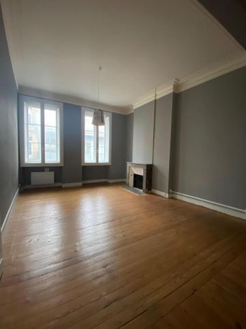 Location Appartement 3 pièces 92m² BORDEAUX 33000 - Photo 4
