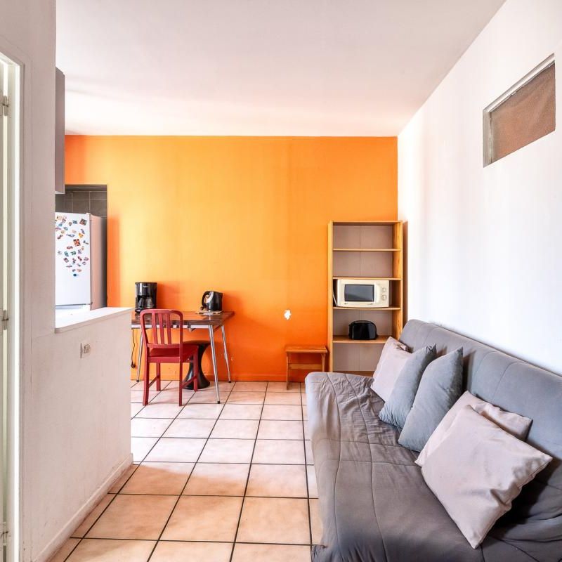 Location Appartement 4 pièces Meublé 55m² ANGERS 49000 - Photo 1