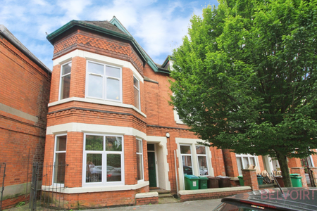 6 bedroom semi-detached house to rent - Photo 3