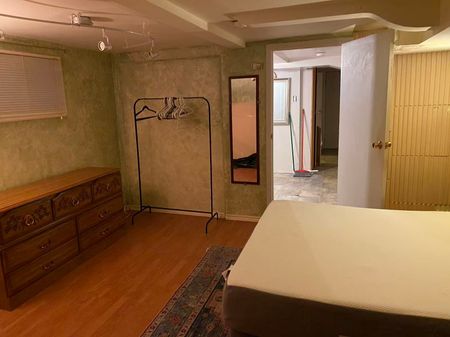 For Lease - 836 Sammon Avenue Unit# BSMT, Toronto, Ontario - Photo 3