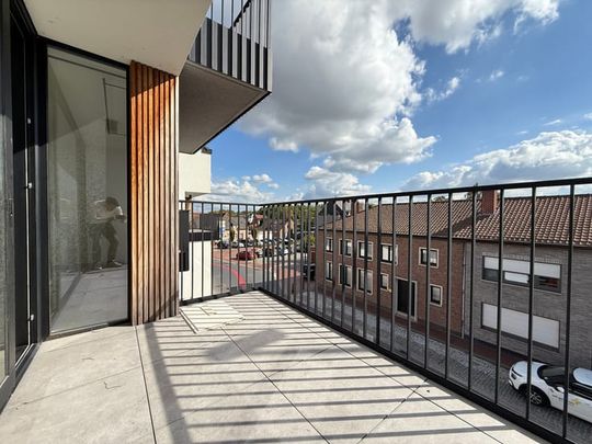 Appartement te huur - Photo 1