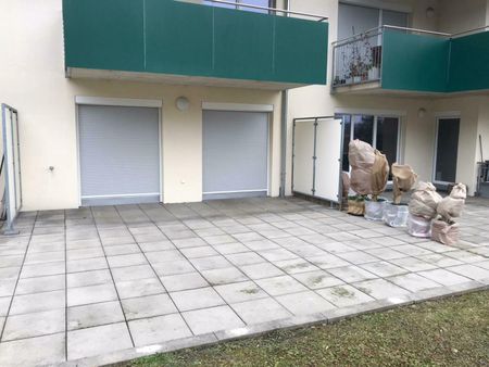 Neuwertige 2-Zimmer-Wohnung mit großer Terrasse in UKH-Nähe - Photo 4