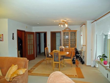 Residenz am Park - zentral und schön gelegene 2-Zimmer-Wohnung mit Loggia, Lift und TG - Foto 5