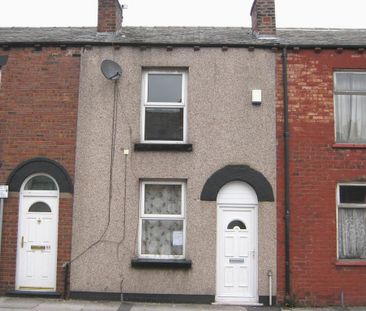 2 bedroom terraced house to rent - Photo 2