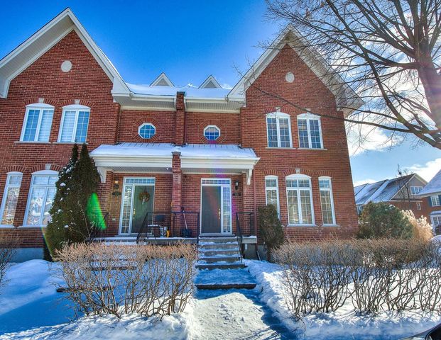 À louer / Maison à étages - Photo 1