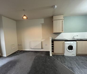 2 bedroom flat to rent - Photo 6