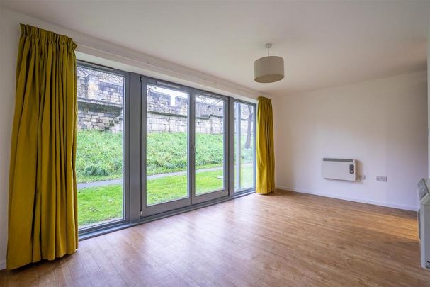 1 bedroom detached house to rent - Photo 1