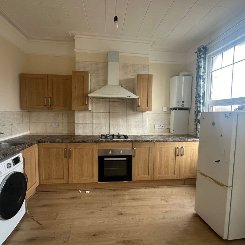 10A Seaforth Avenue - Photo 1