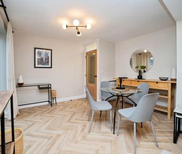 3 bedroom detached bungalow to rent - Photo 5
