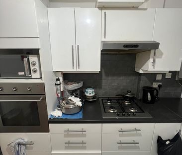Room in a Shared Flat, Grimthorpe House Percival Street, EC1Y - Photo 5