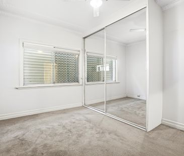21 Anderson Street, Westmead NSW 2145 - House For Rent | Domain - Photo 3