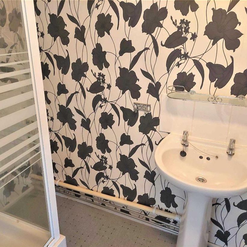 Melville Close - Photo 1